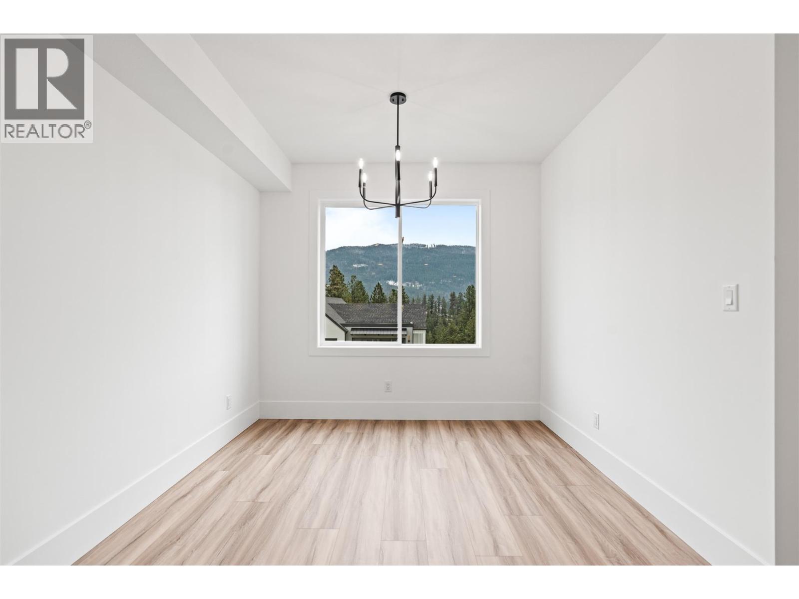 7077 Manning Place, Vernon, British Columbia  V1B 0B6 - Photo 38 - 10375470