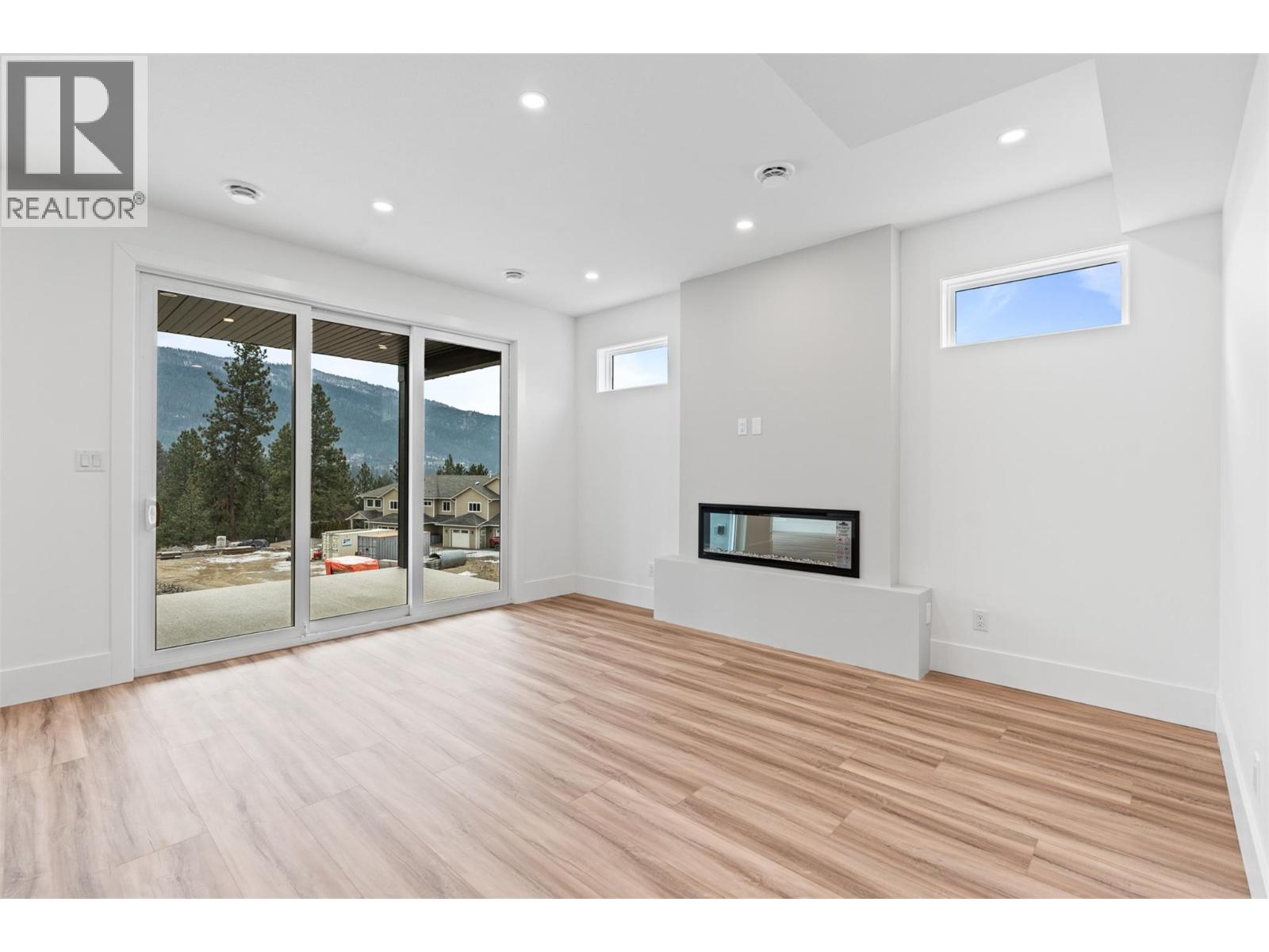 7077 Manning Place, Vernon, British Columbia  V1B 0B6 - Photo 40 - 10375470