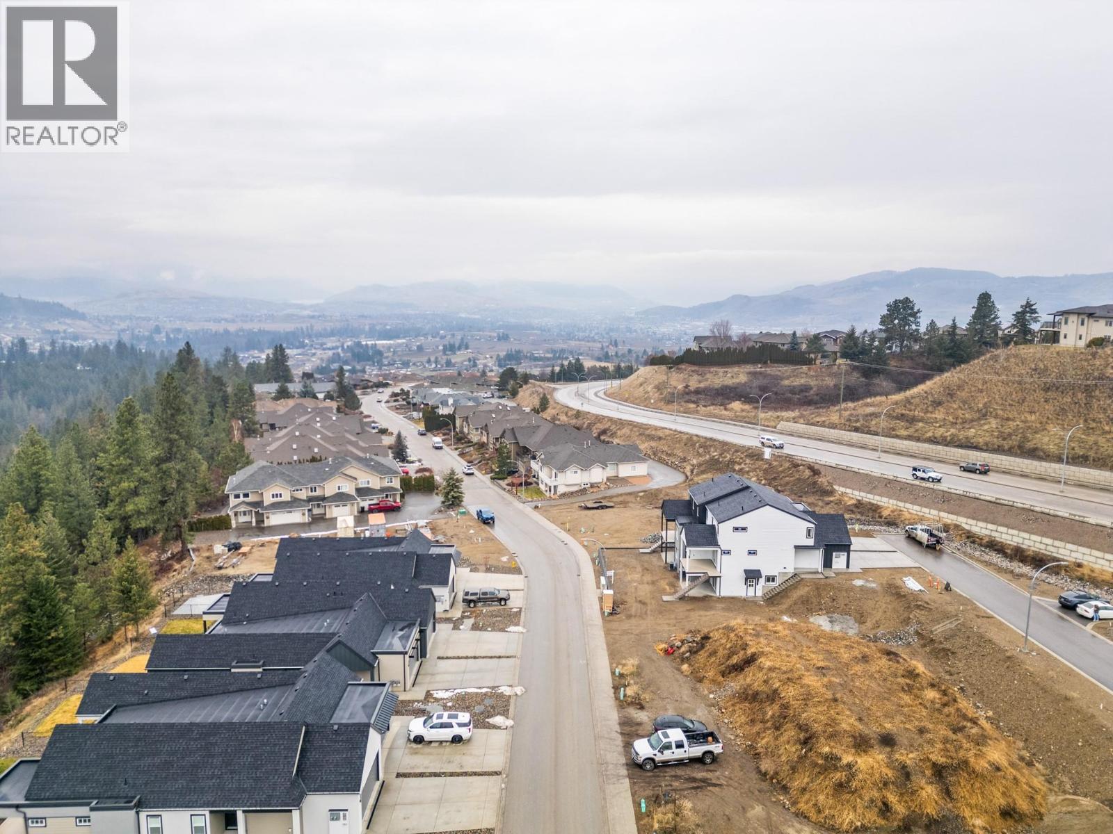 7077 Manning Place, Vernon, British Columbia  V1B 0B6 - Photo 47 - 10375470