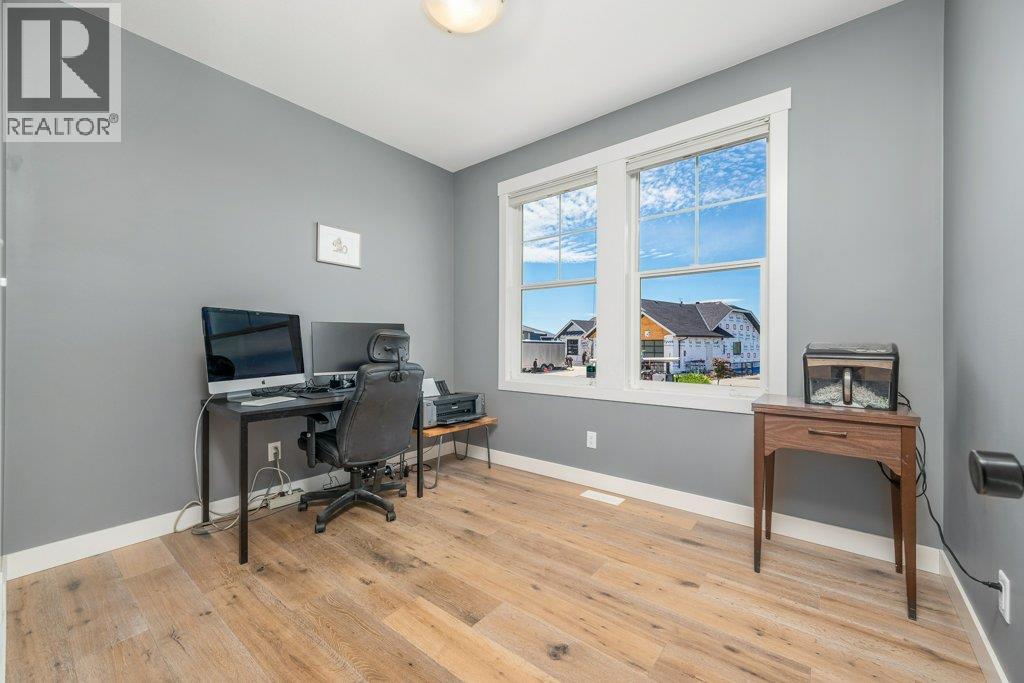 313 Baldy Place, Vernon, British Columbia  V1B 0A3 - Photo 16 - 10375412