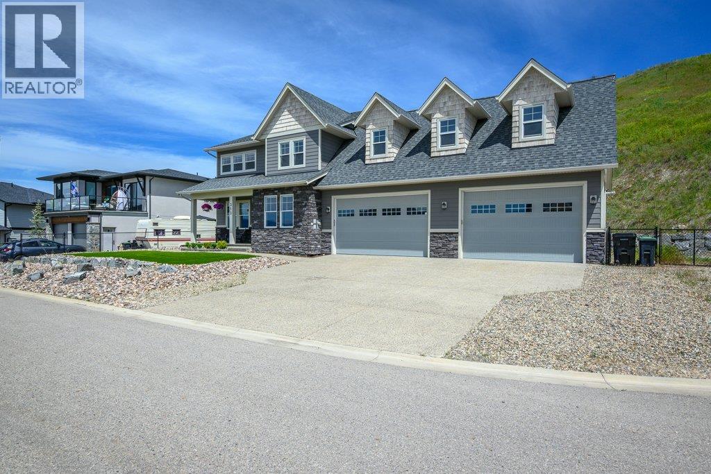 313 Baldy Place, Vernon, British Columbia  V1B 0A3 - Photo 2 - 10375412