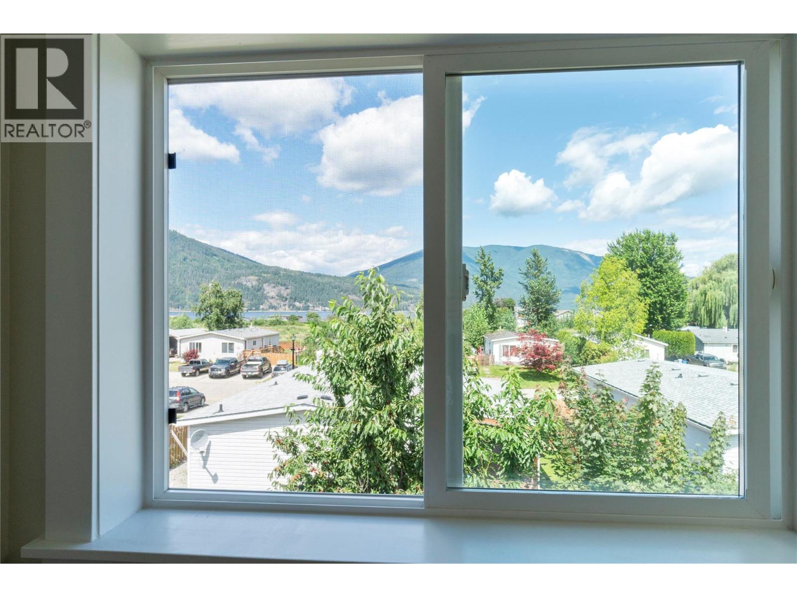 7281 46 Street Ne, Salmon Arm, British Columbia  V1E 2B3 - Photo 43 - 10375411