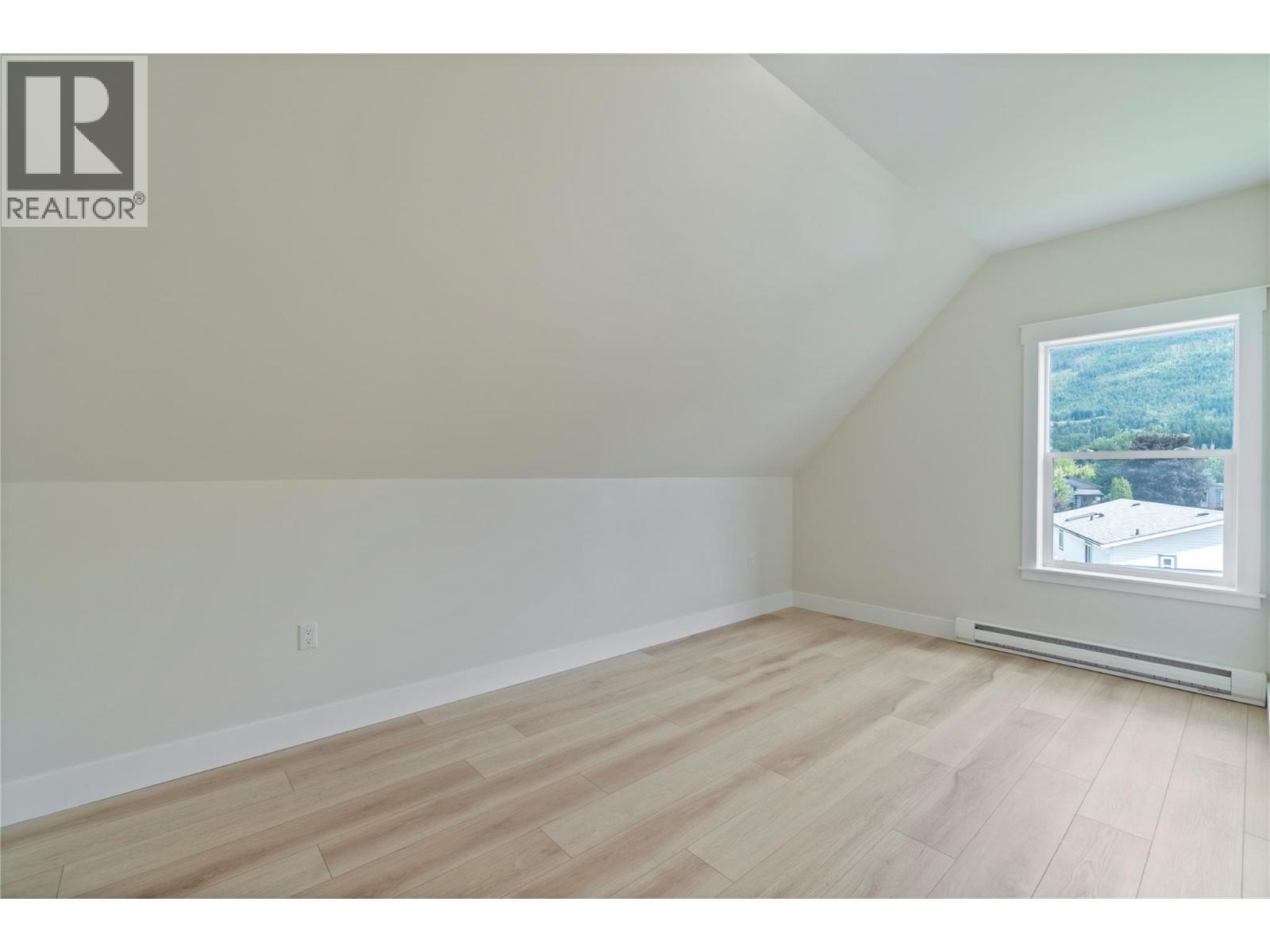 7281 46 Street Ne, Salmon Arm, British Columbia  V1E 2B3 - Photo 49 - 10375411