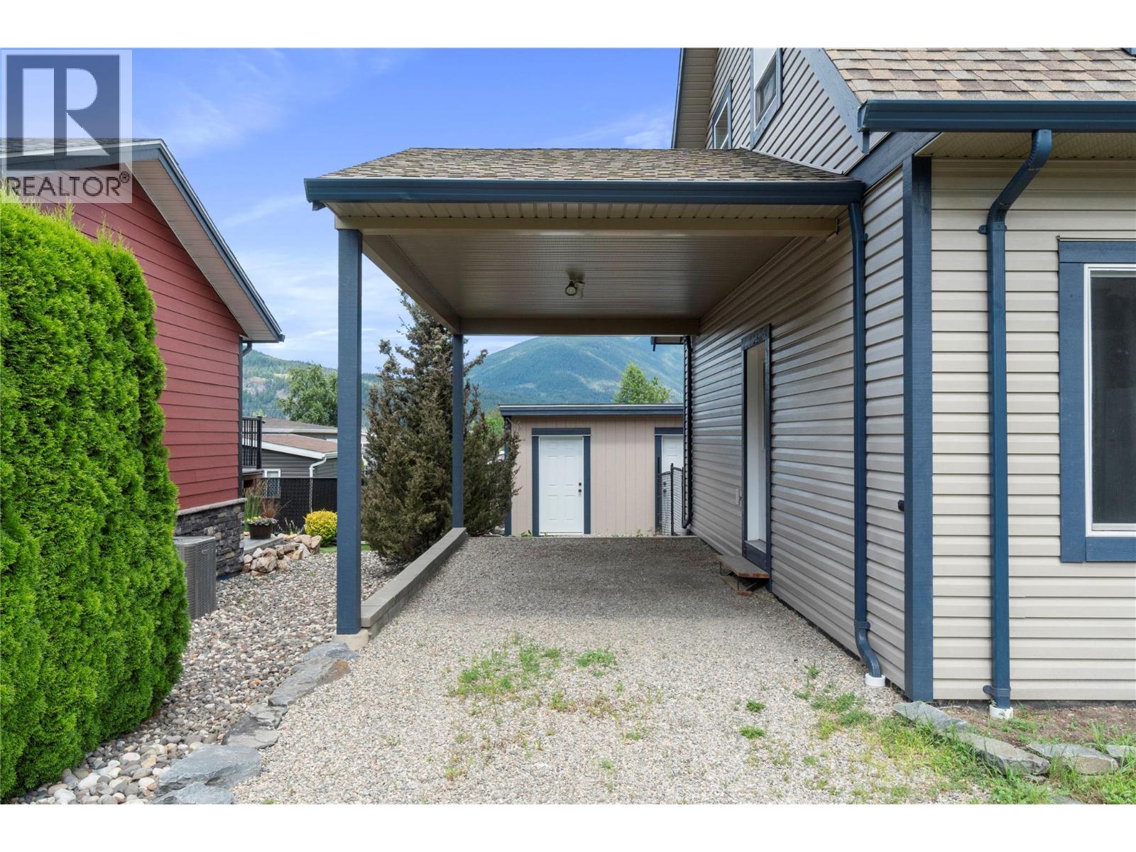 7281 46 Street Ne, Salmon Arm, British Columbia  V1E 2B3 - Photo 5 - 10375411