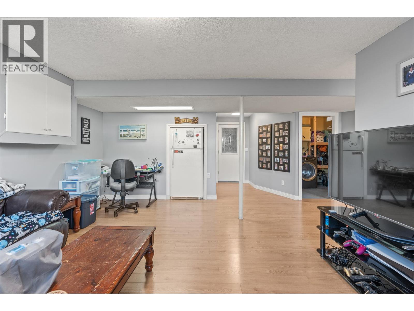 1400 30 Avenue, Vernon, British Columbia  V1T 1Z5 - Photo 28 - 10375405