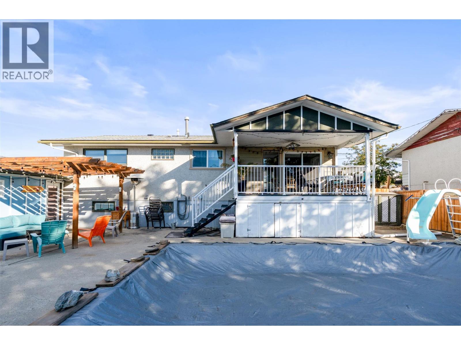 1400 30 Avenue, Vernon, British Columbia  V1T 1Z5 - Photo 37 - 10375405