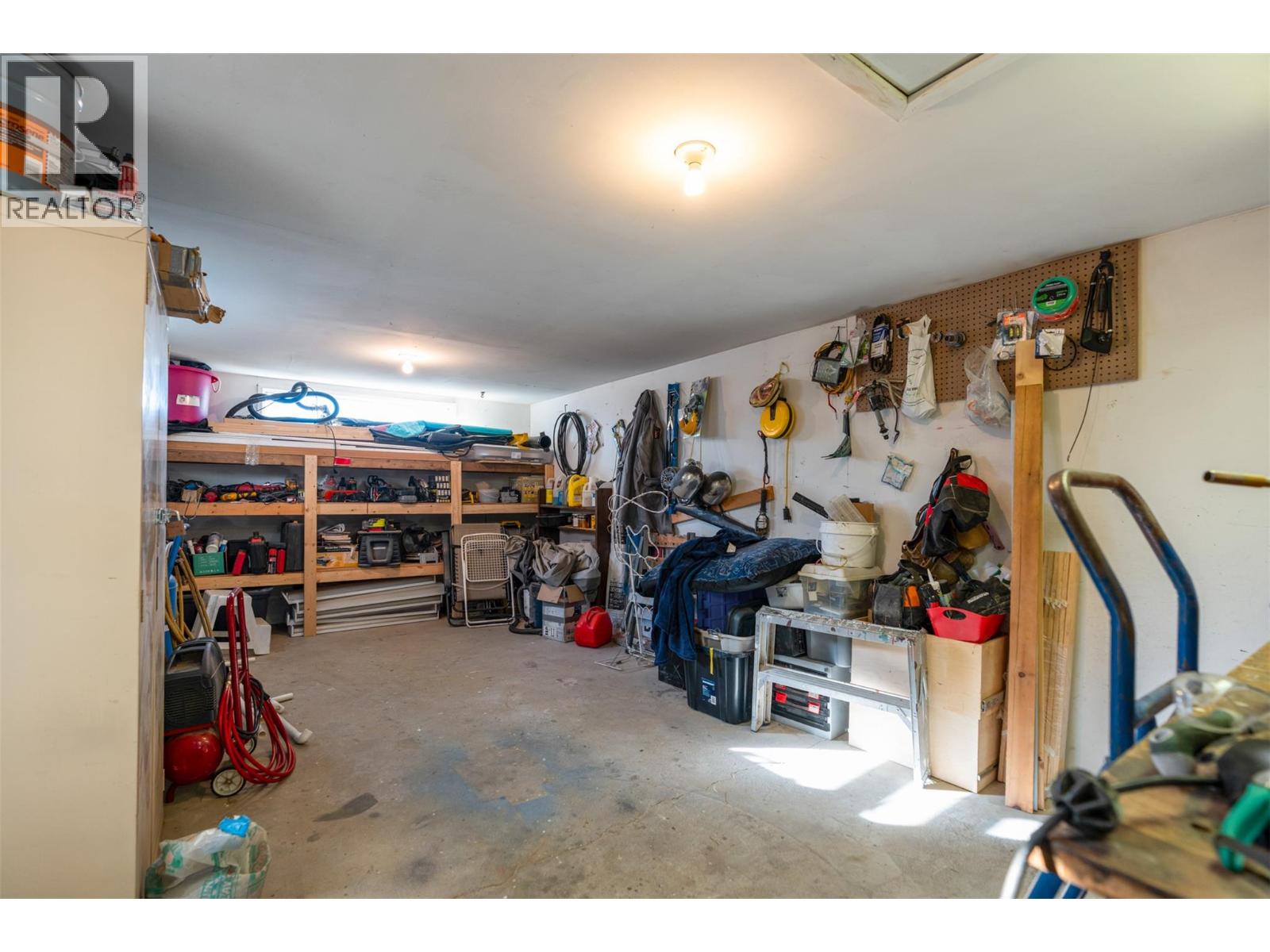 1400 30 Avenue, Vernon, British Columbia  V1T 1Z5 - Photo 46 - 10375405