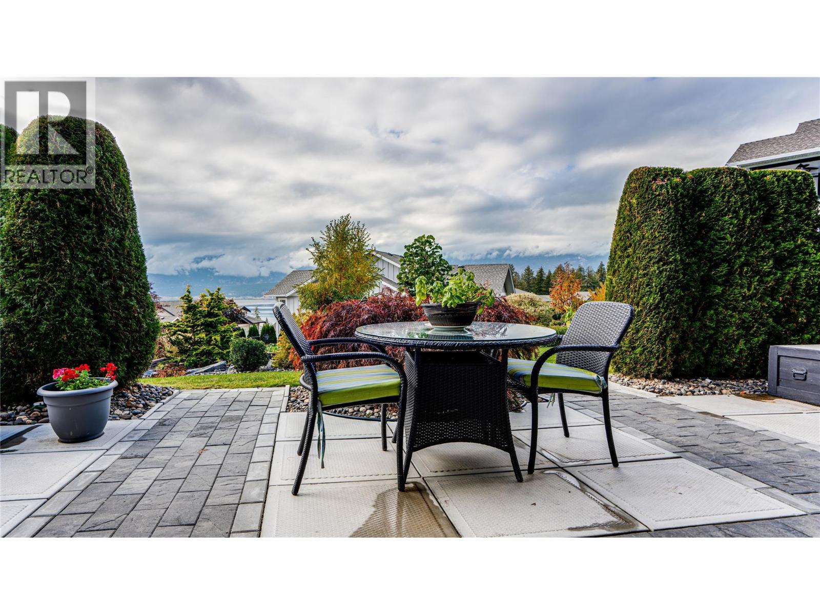 2990 20 Street Ne Unit# 33, Salmon Arm, British Columbia  V1E 3M4 - Photo 55 - 10375253