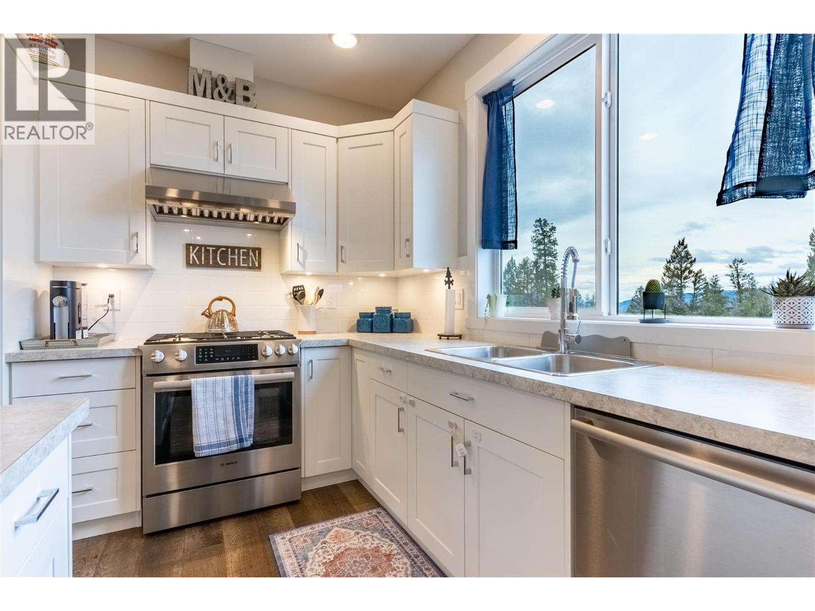 440 Daladon Drive, Logan Lake, British Columbia  V0K 1W0 - Photo 10 - 10375398