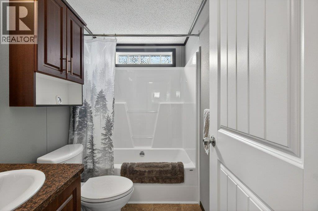 3350 10 Avenue Ne Unit# 39, Salmon Arm, British Columbia  V1E 1J6 - Photo 13 - 10375317