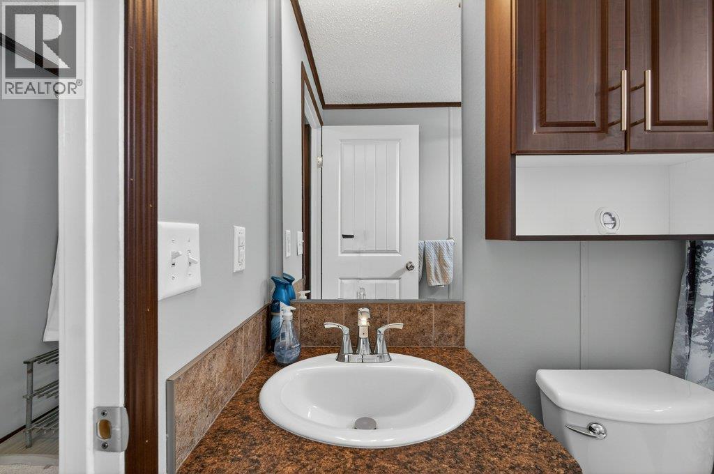 3350 10 Avenue Ne Unit# 39, Salmon Arm, British Columbia  V1E 1J6 - Photo 14 - 10375317