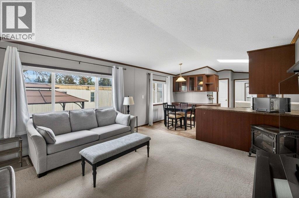 3350 10 Avenue Ne Unit# 39, Salmon Arm, British Columbia  V1E 1J6 - Photo 6 - 10375317