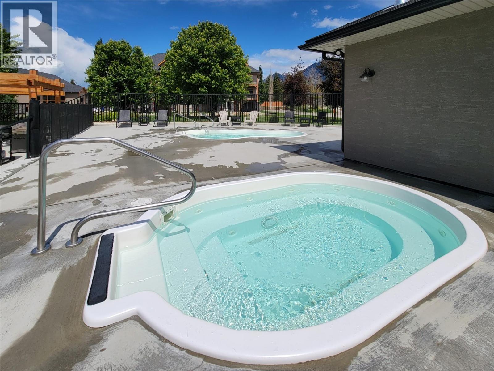 700 Bighorn Boulevard Unit# 715 F, Radium Hot Springs, British Columbia  V0A 1M0 - Photo 8 - 10375289