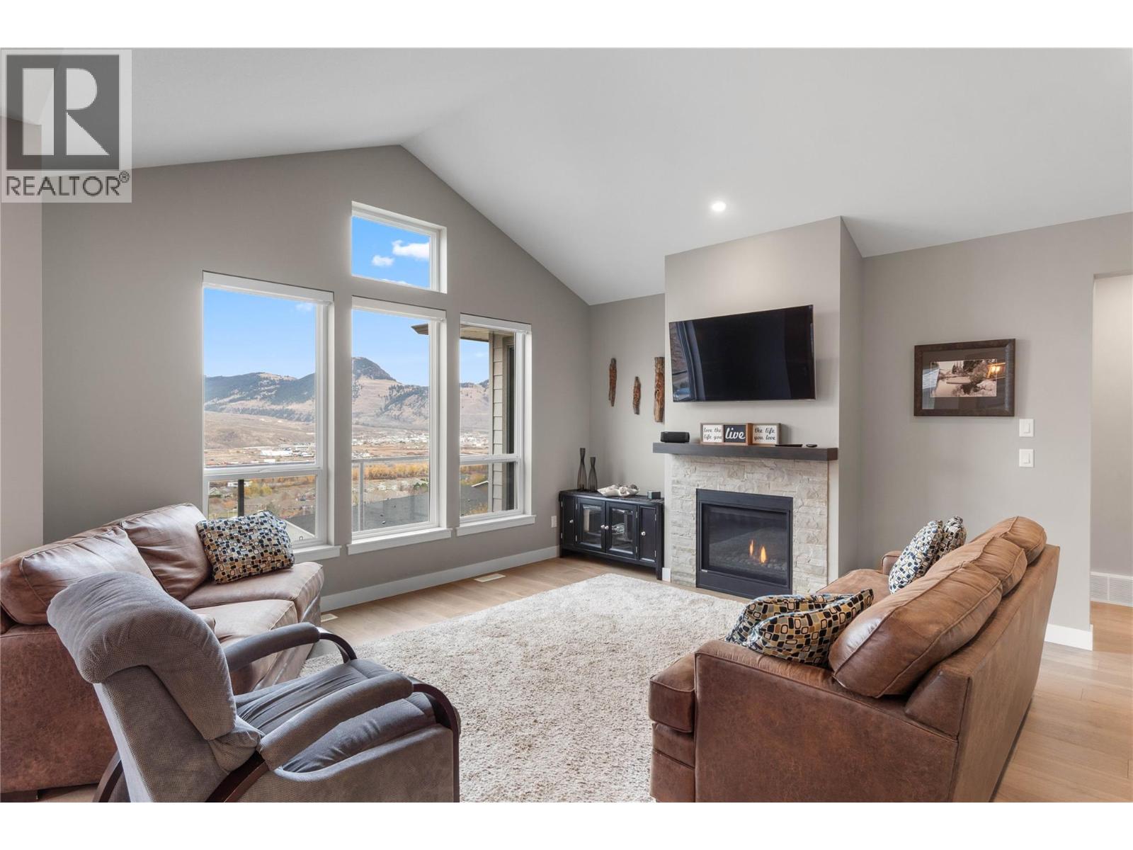 2064 Saddleback Drive, Kamloops, British Columbia  V2B 0H2 - Photo 11 - 10375444