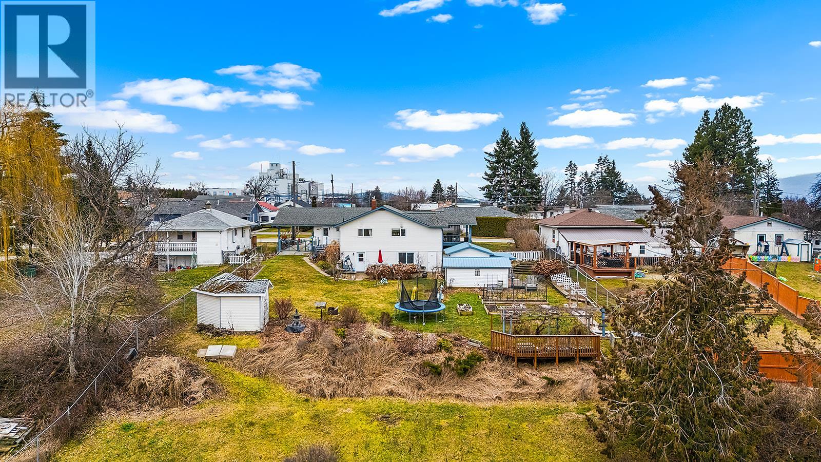 1220 Cedar Street, Creston, British Columbia  V0B 1G3 - Photo 24 - 10374940