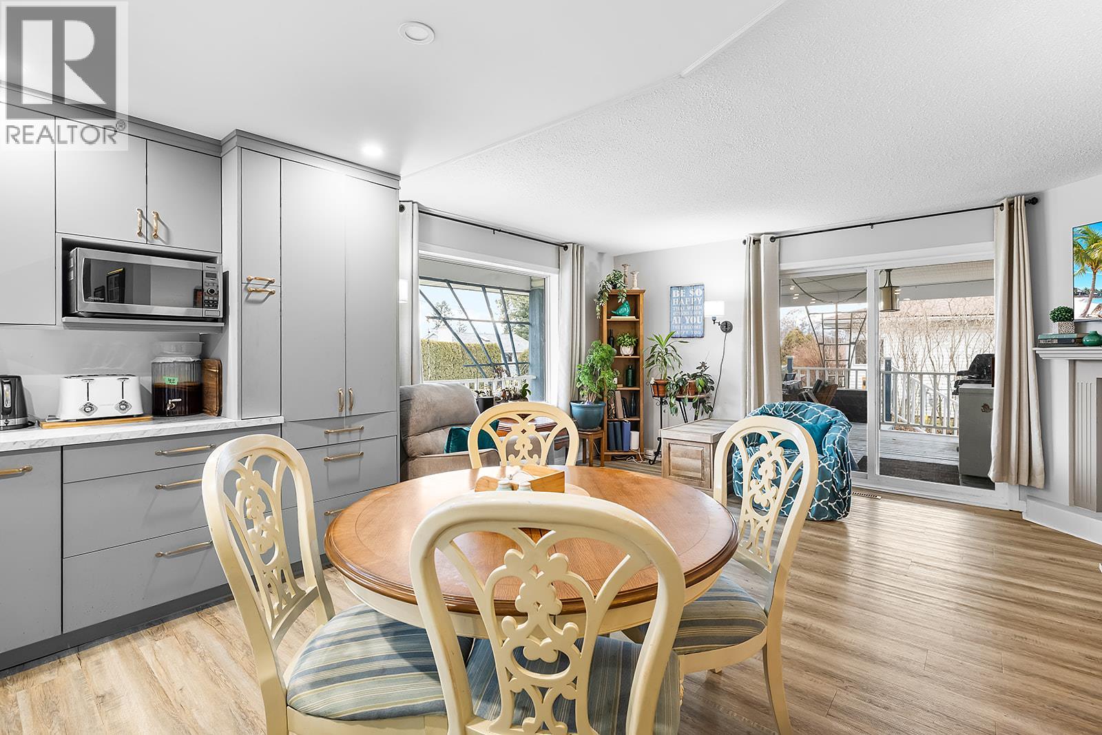 1220 Cedar Street, Creston, British Columbia  V0B 1G3 - Photo 5 - 10374940