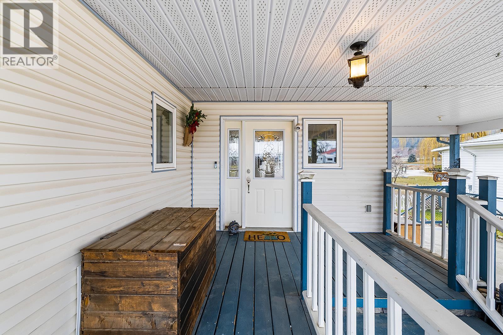 1220 Cedar Street, Creston, British Columbia  V0B 1G3 - Photo 8 - 10374940