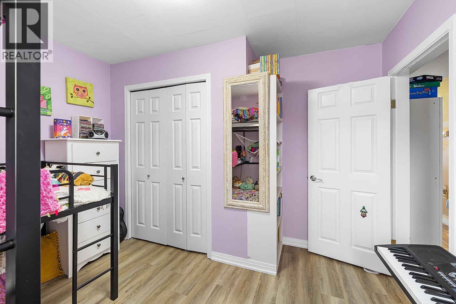 1220 Cedar Street, Creston, British Columbia  V0B 1G3 - Photo 9 - 10374940