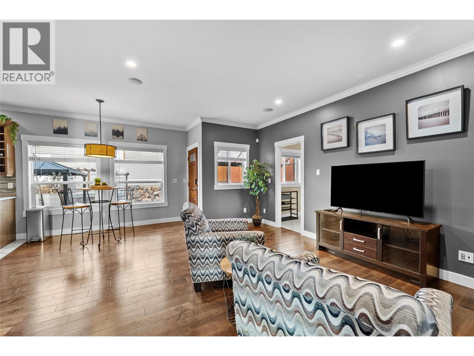 1052 Quail Drive, Kamloops, British Columbia  V2B 8N9 - Photo 10 - 10374909