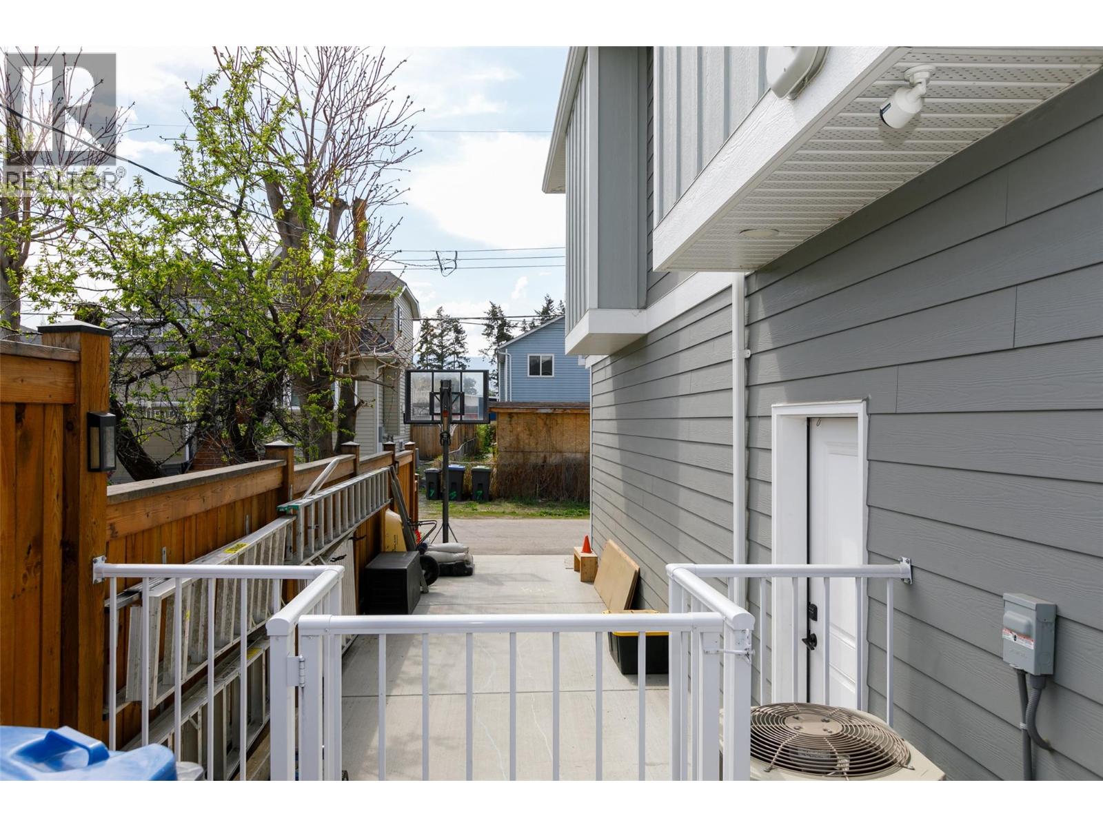 865 Patterson Avenue, Kelowna, British Columbia  V1Y 5C9 - Photo 19 - 10374646