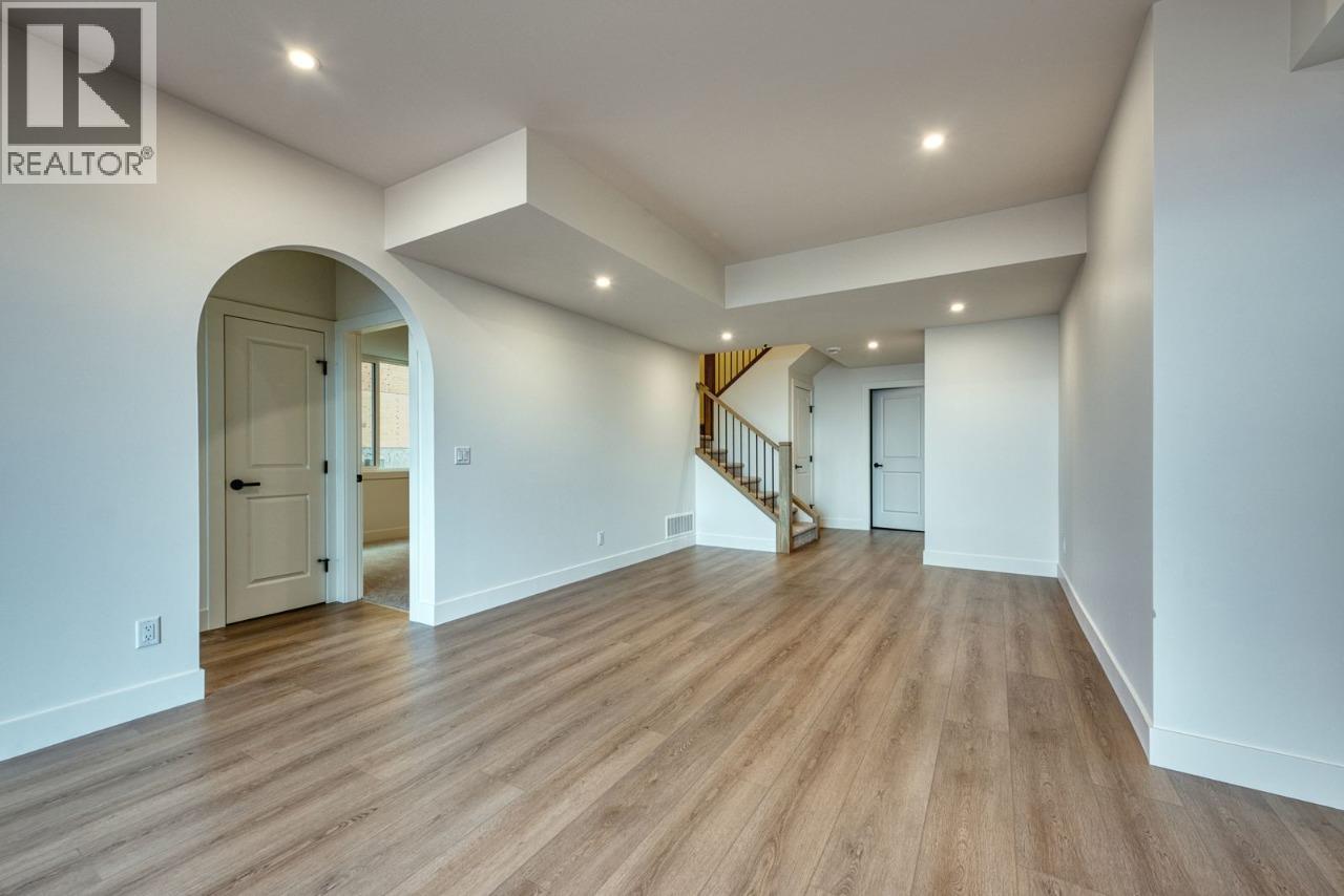 1080 Hewetson Avenue, Kelowna, British Columbia  V1W 5H6 - Photo 23 - 10375530