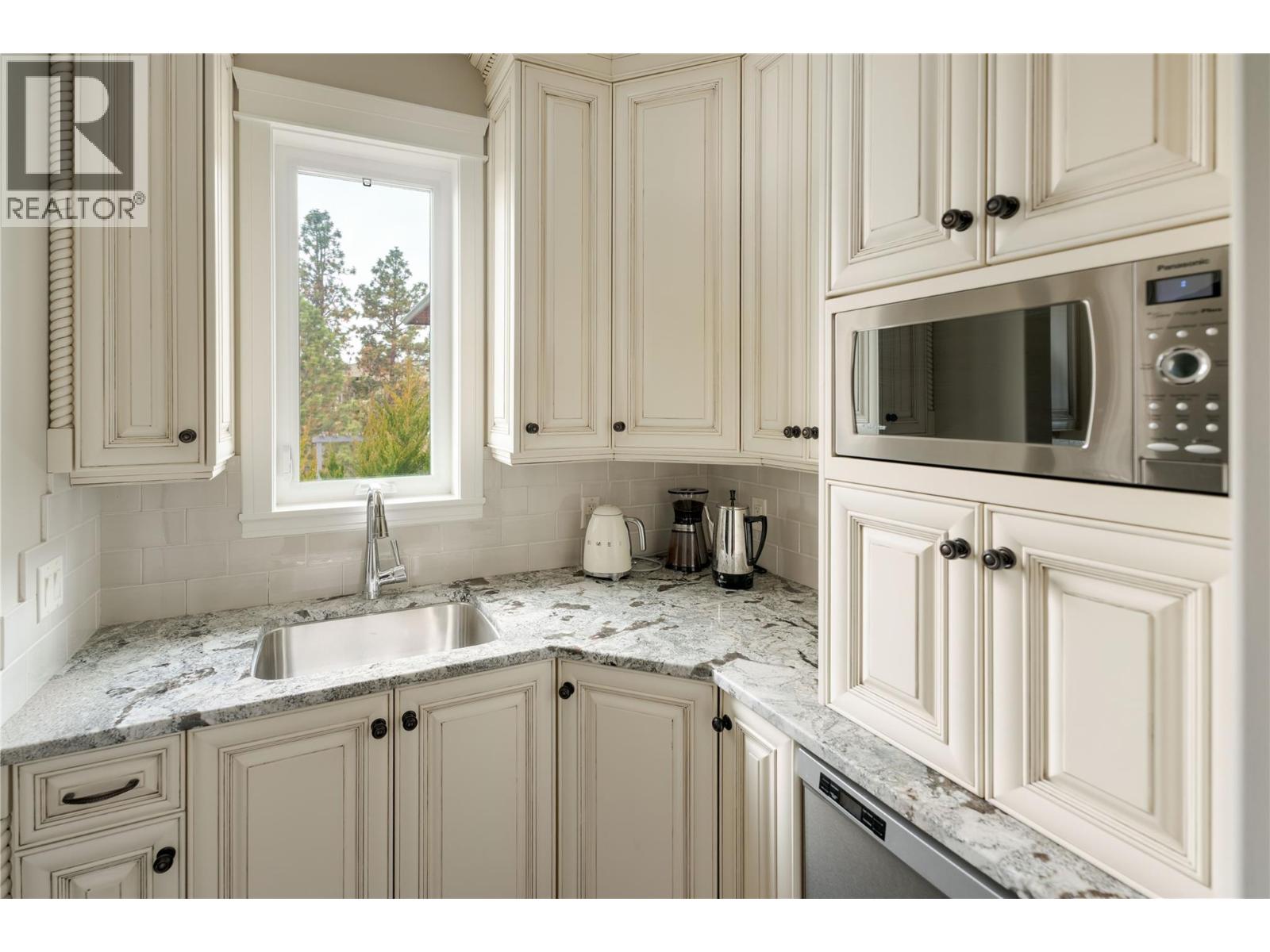 1505 Pinot Noir Drive, West Kelowna, British Columbia  V4T 3B4 - Photo 13 - 10374990