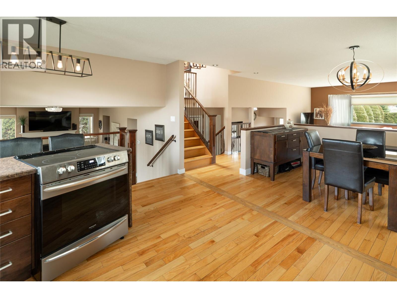 3970 June Springs Road, Kelowna, British Columbia  V1W 4E4 - Photo 7 - 10375550