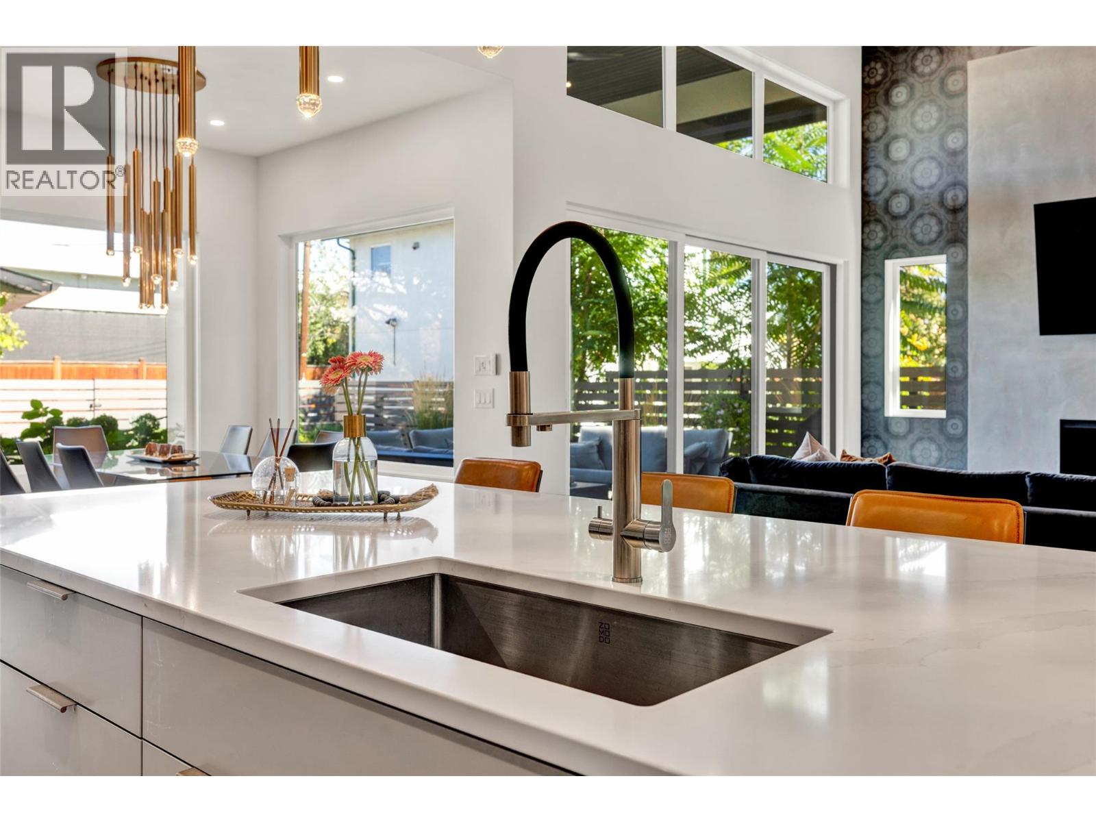 364 Christleton Avenue, Kelowna, British Columbia  V1Y 5H7 - Photo 19 - 10374456