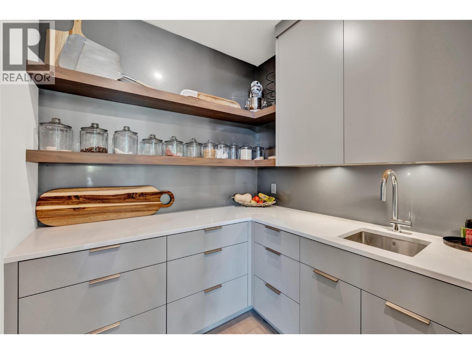 364 Christleton Avenue, Kelowna, British Columbia  V1Y 5H7 - Photo 26 - 10374456