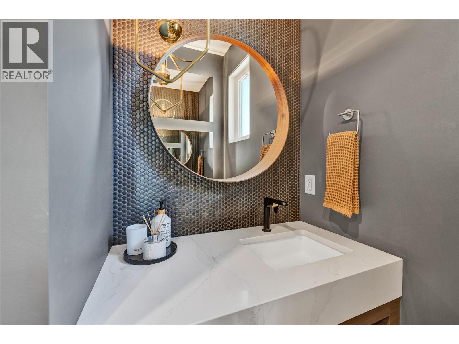 364 Christleton Avenue, Kelowna, British Columbia  V1Y 5H7 - Photo 38 - 10374456