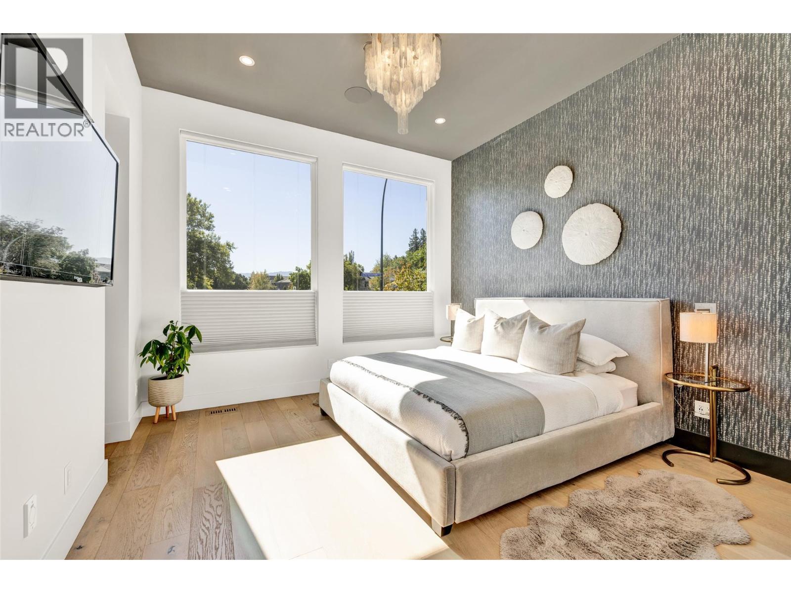 364 Christleton Avenue, Kelowna, British Columbia  V1Y 5H7 - Photo 40 - 10374456