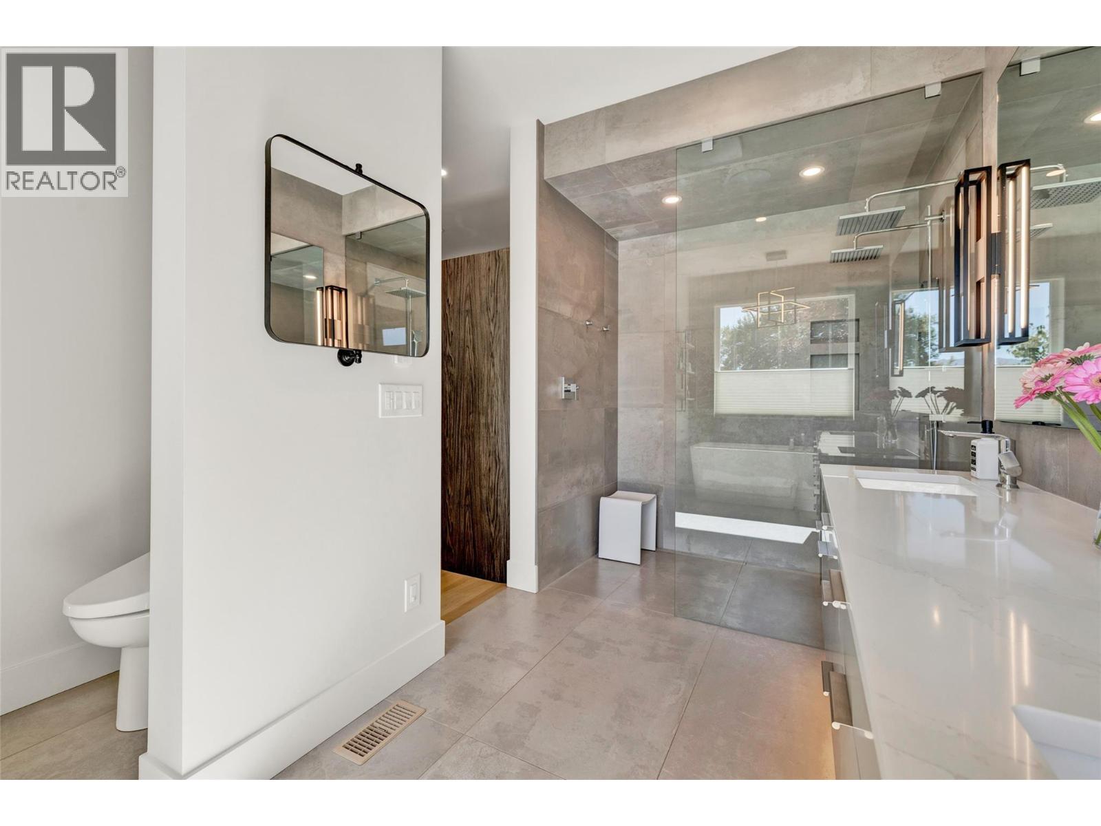 364 Christleton Avenue, Kelowna, British Columbia  V1Y 5H7 - Photo 50 - 10374456