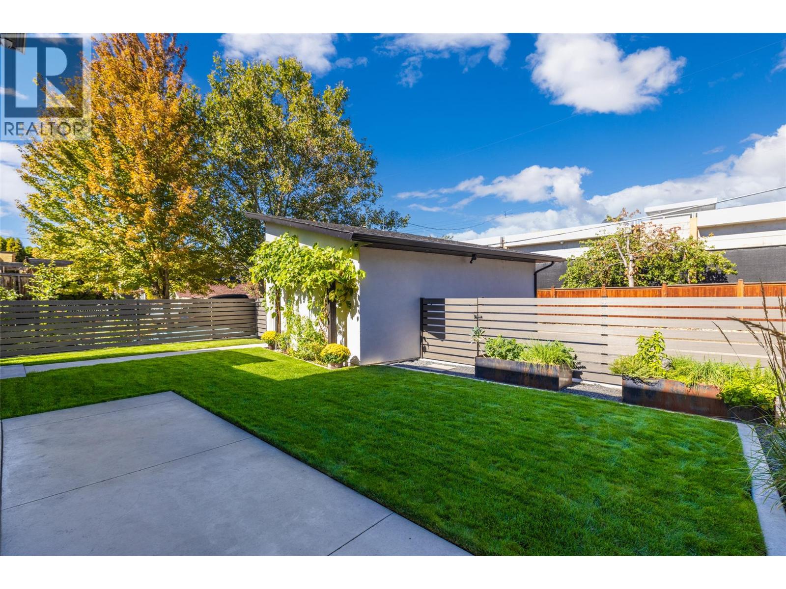 364 Christleton Avenue, Kelowna, British Columbia  V1Y 5H7 - Photo 74 - 10374456