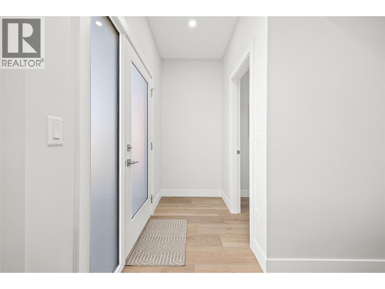 943 Fuller Avenue Unit# 2, Kelowna, British Columbia  V1Y 6X5 - Photo 11 - 10375422