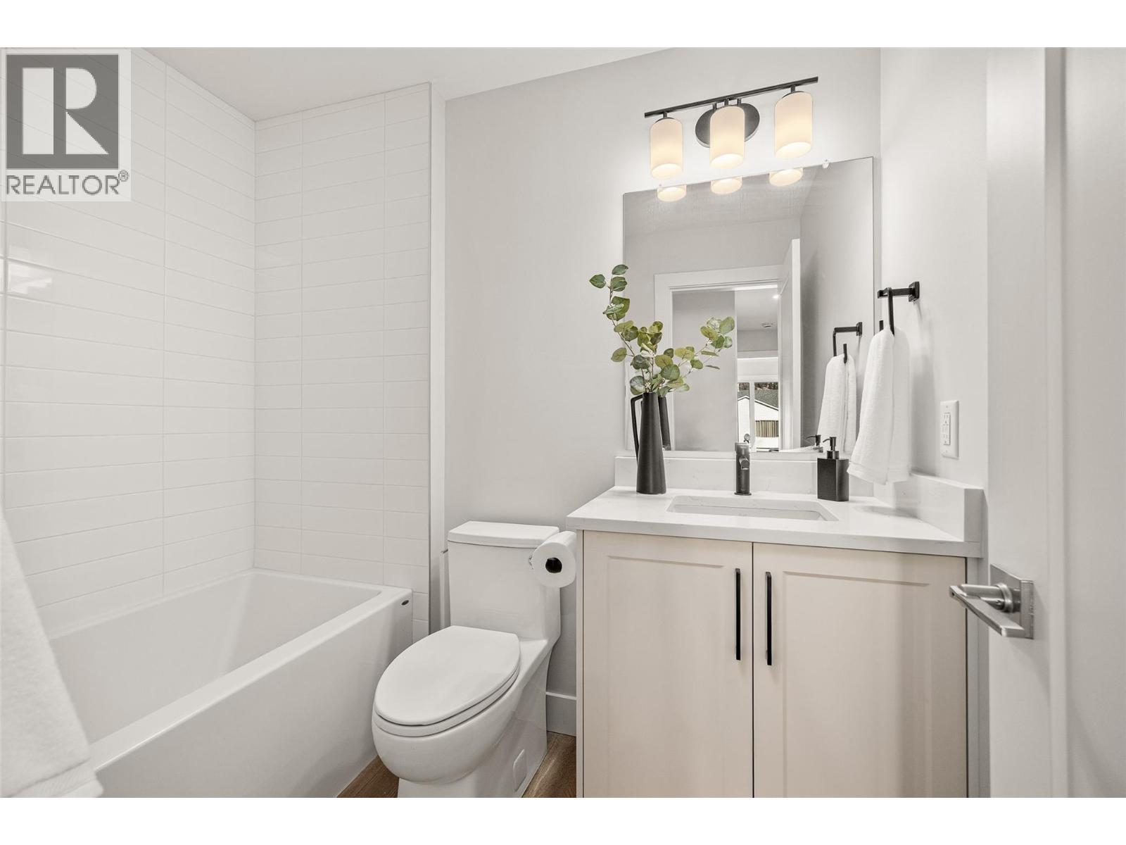 943 Fuller Avenue Unit# 2, Kelowna, British Columbia  V1Y 6X5 - Photo 29 - 10375422