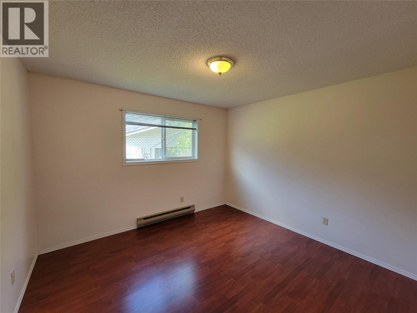 604 11th Avenue, Keremeos, British Columbia  V0X 1N3 - Photo 31 - 10375552