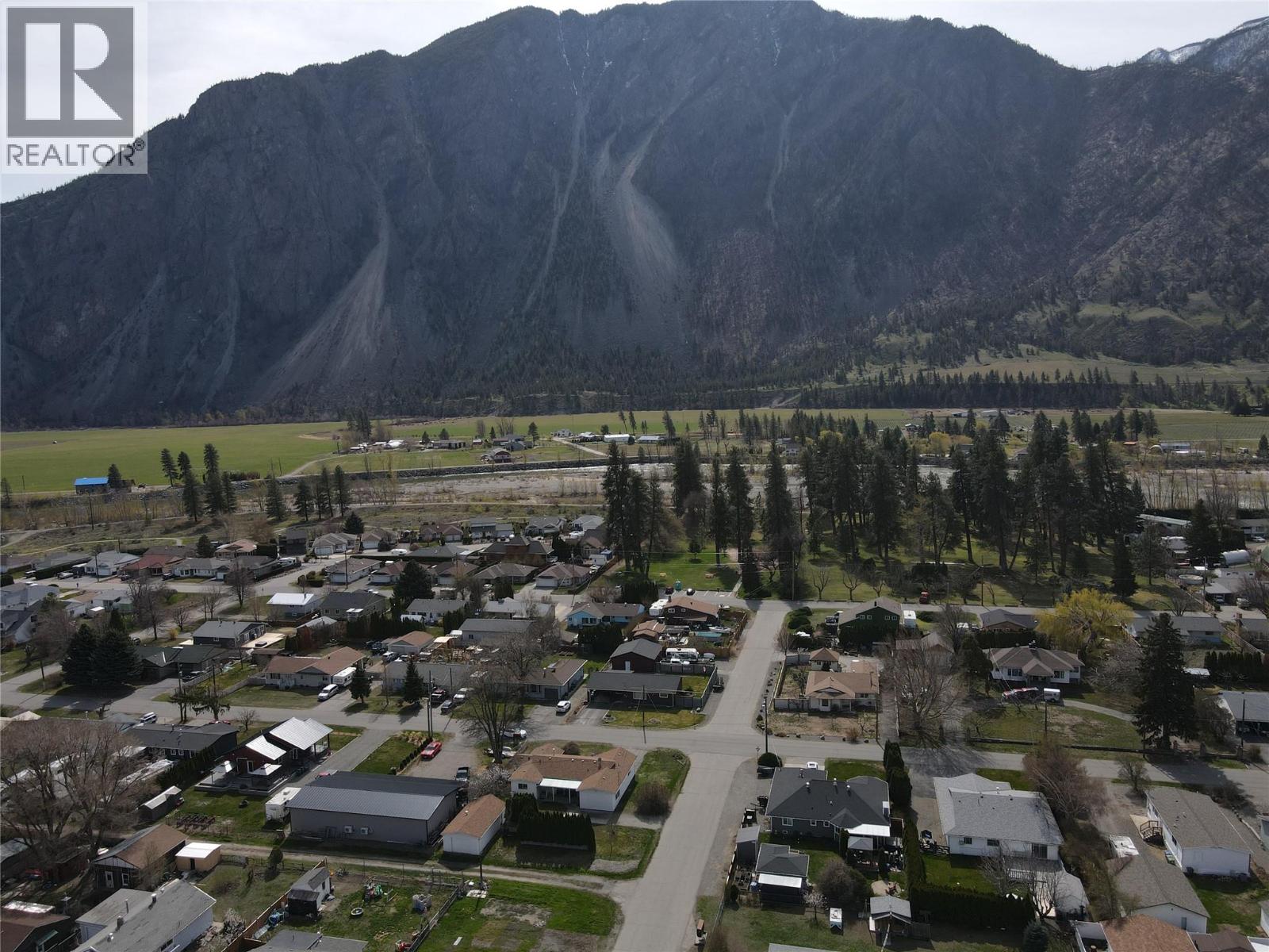604 11th Avenue, Keremeos, British Columbia  V0X 1N3 - Photo 62 - 10375552