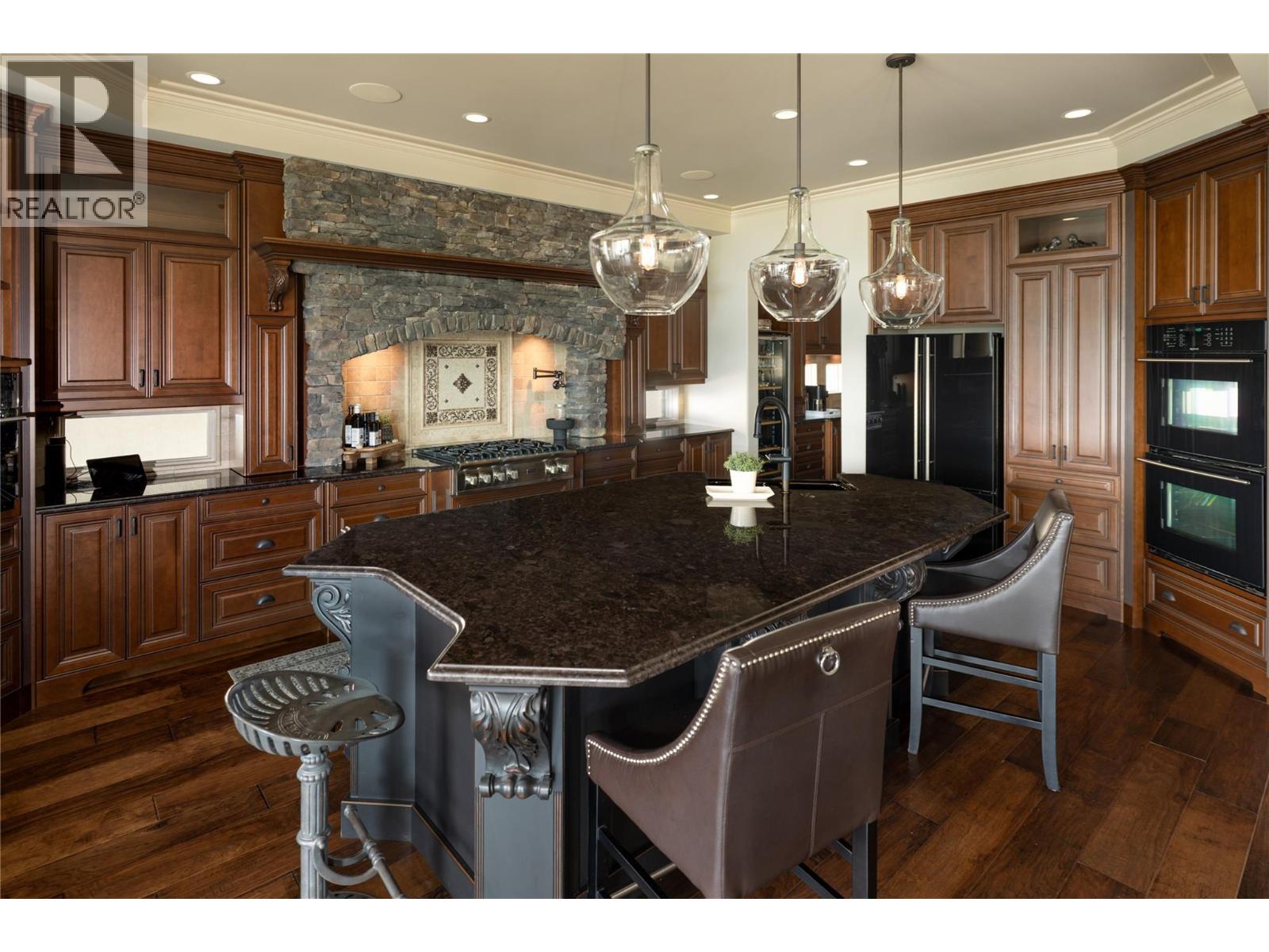 710 Arbor View Drive, Kelowna, British Columbia  V1W 4Y2 - Photo 11 - 10375561