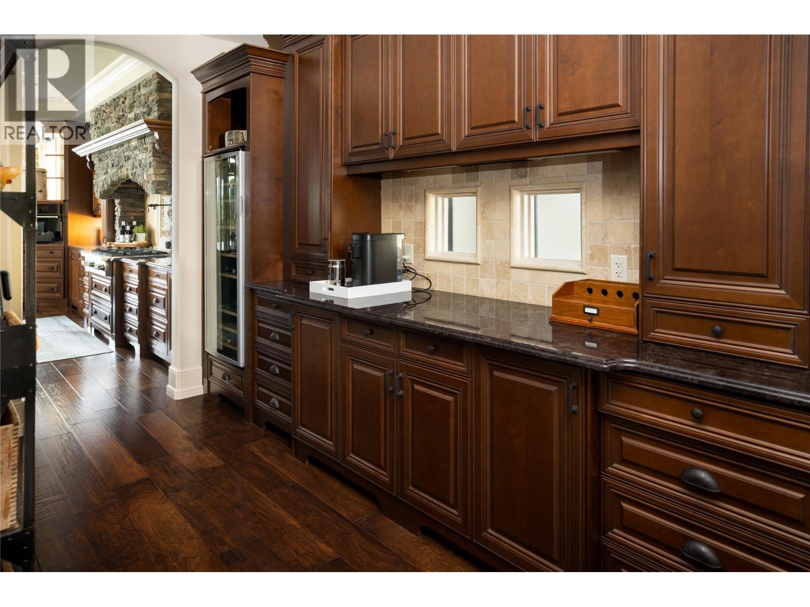 710 Arbor View Drive, Kelowna, British Columbia  V1W 4Y2 - Photo 13 - 10375561