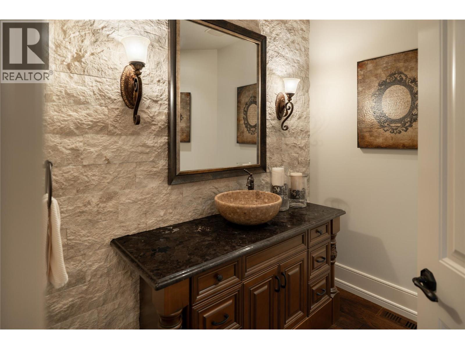 710 Arbor View Drive, Kelowna, British Columbia  V1W 4Y2 - Photo 33 - 10375561