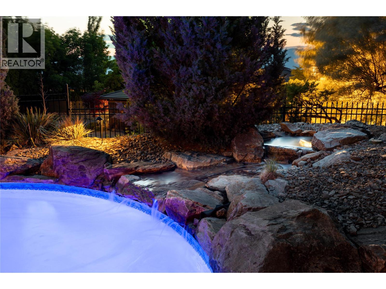 710 Arbor View Drive, Kelowna, British Columbia  V1W 4Y2 - Photo 40 - 10375561