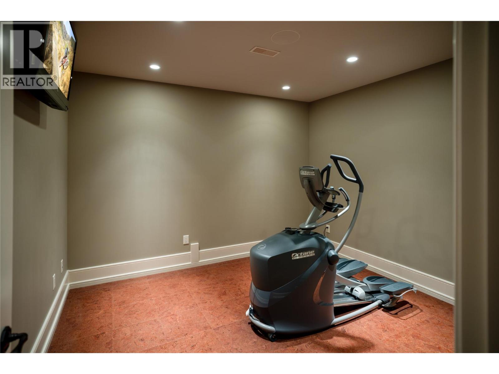 710 Arbor View Drive, Kelowna, British Columbia  V1W 4Y2 - Photo 56 - 10375561