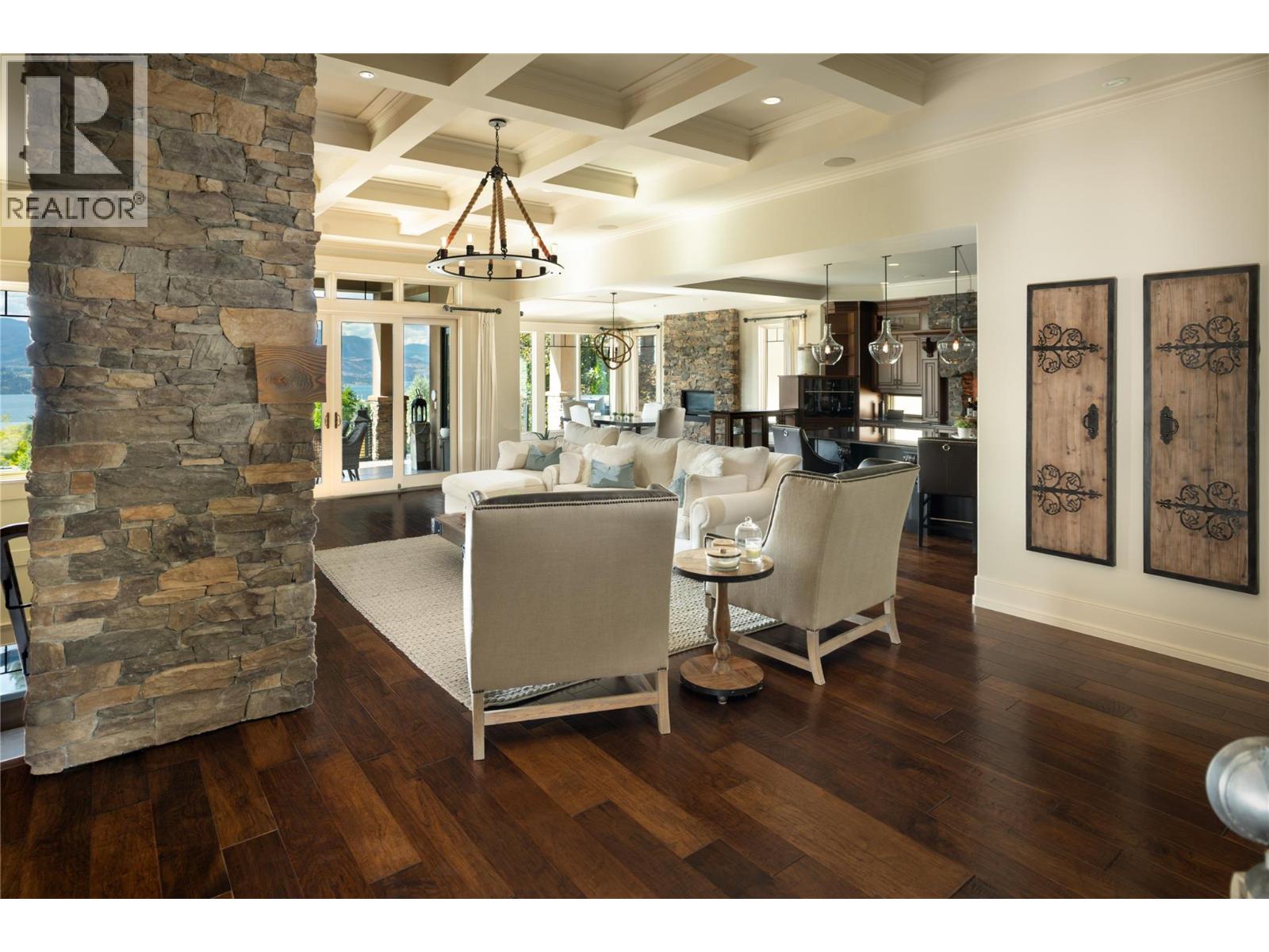 710 Arbor View Drive, Kelowna, British Columbia  V1W 4Y2 - Photo 6 - 10375561