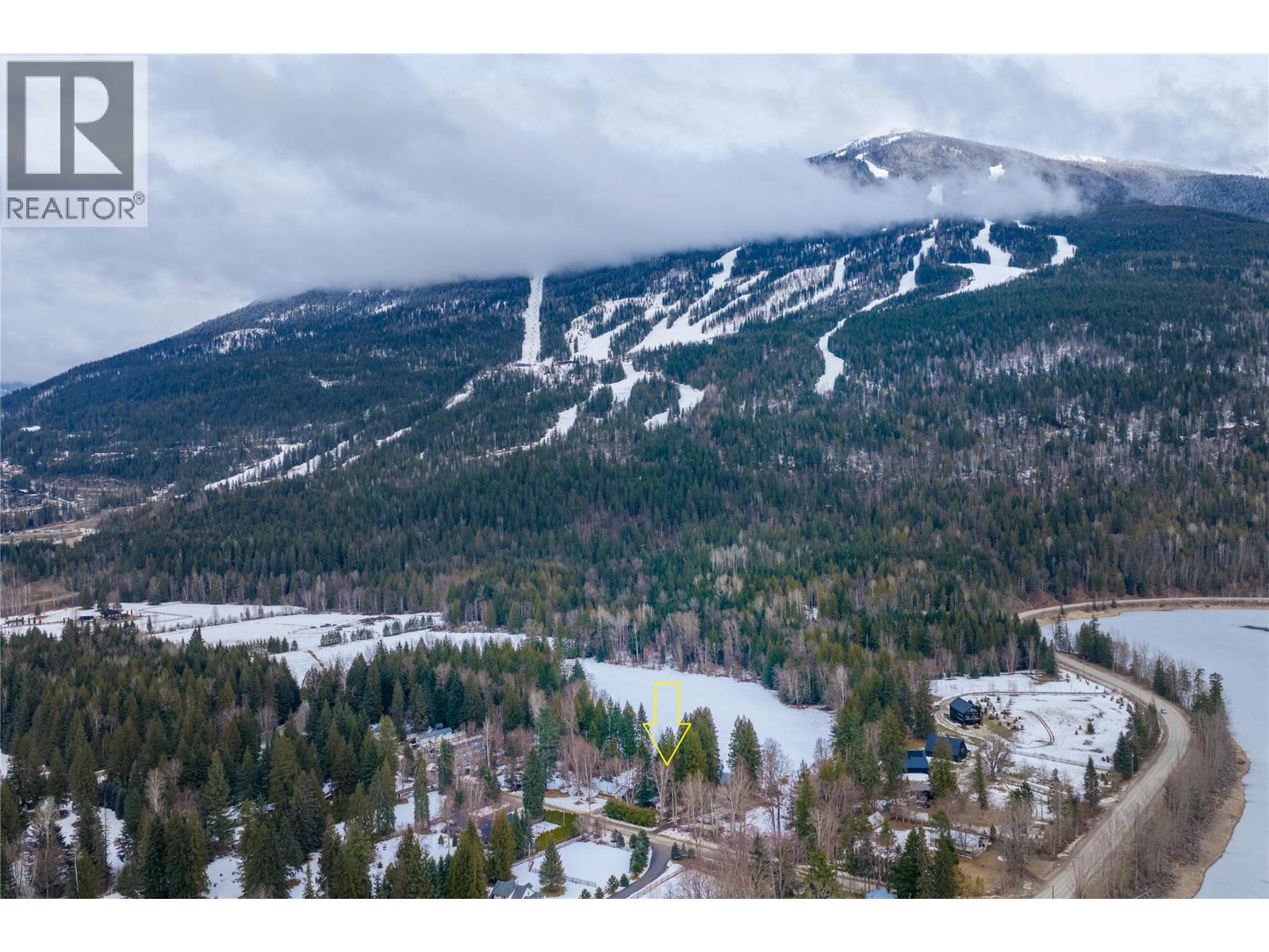 3666 Catherwood Road, Revelstoke, British Columbia  V0E 2S0 - Photo 10 - 10373628