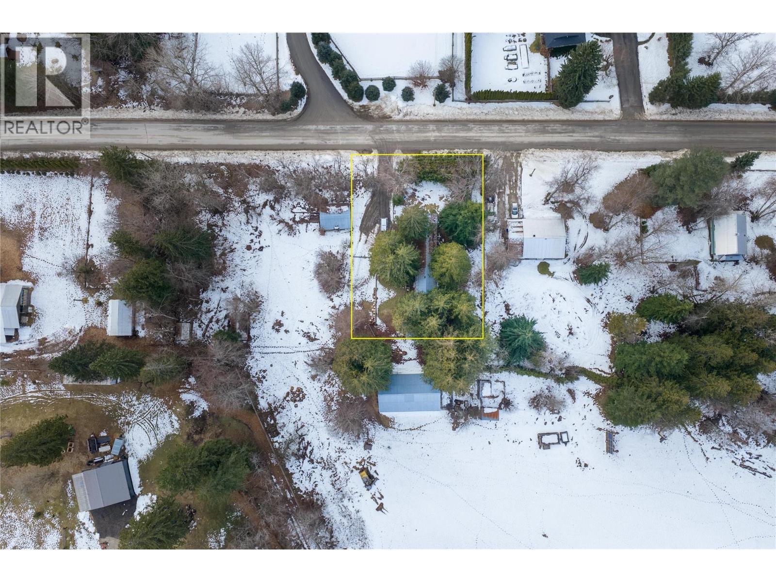 3666 Catherwood Road, Revelstoke, British Columbia  V0E 2S0 - Photo 9 - 10373628