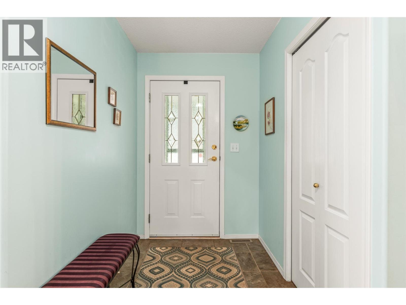 2675 Pine Avenue Unit# 55, Lumby, British Columbia  V0E 2G5 - Photo 14 - 10375278