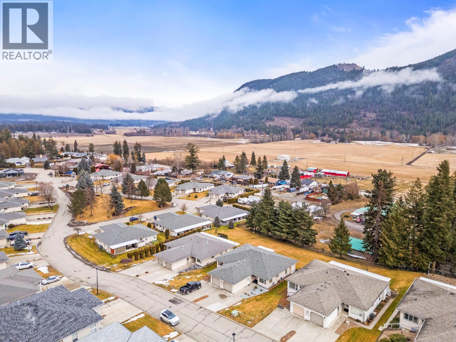 2675 Pine Avenue Unit# 55, Lumby, British Columbia  V0E 2G5 - Photo 63 - 10375278
