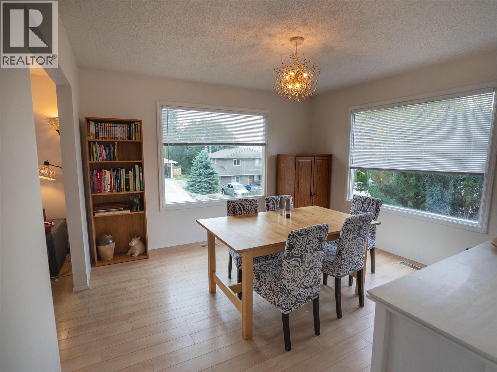 190 Dafoe Place, Penticton, British Columbia  V2A 7E6 - Photo 5 - 10375515