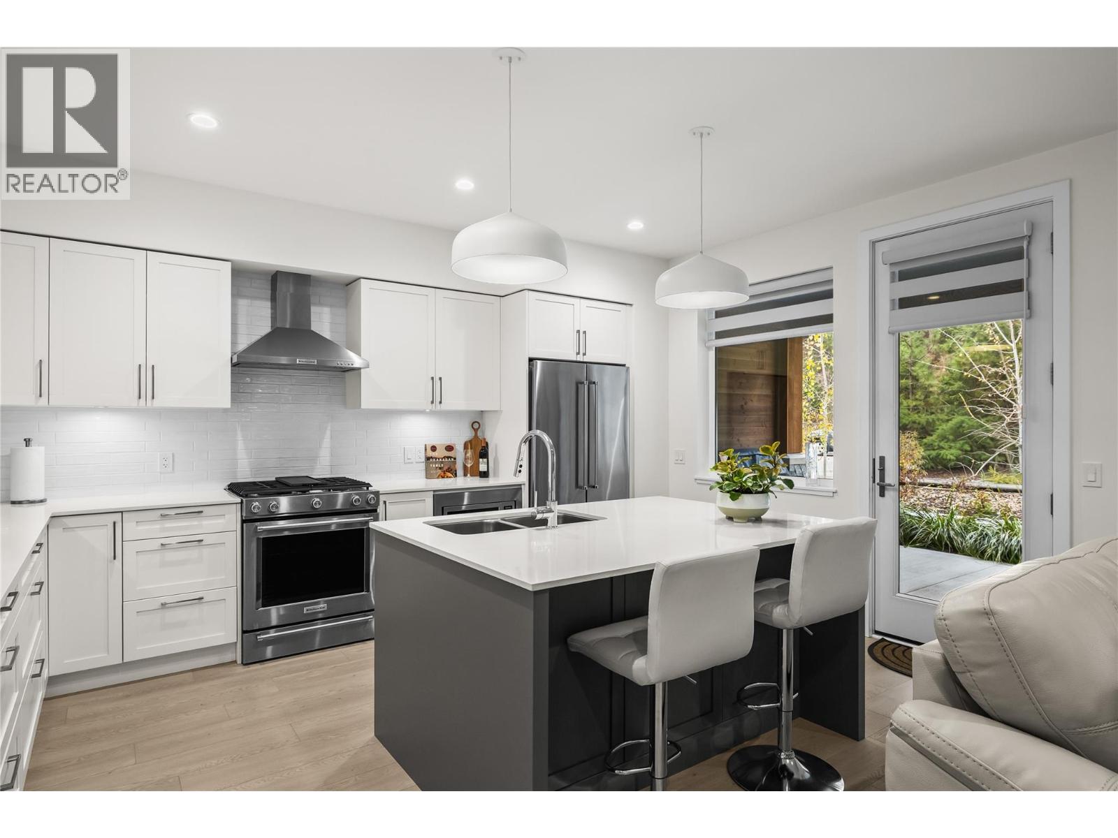 1979 Country Club Drive Unit# 20, Kelowna, British Columbia  V1V 0H6 - Photo 13 - 10375443