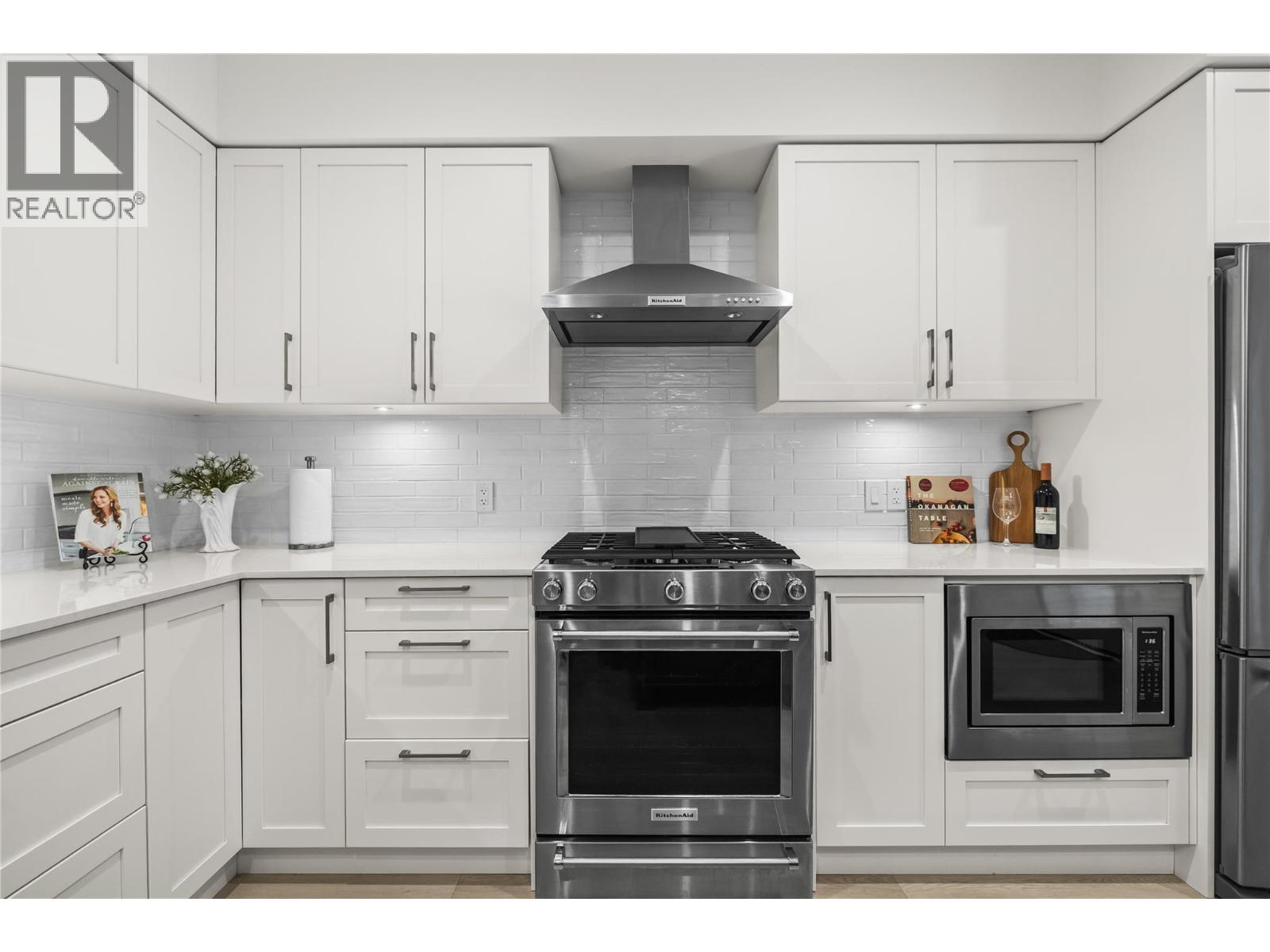 1979 Country Club Drive Unit# 20, Kelowna, British Columbia  V1V 0H6 - Photo 15 - 10375443